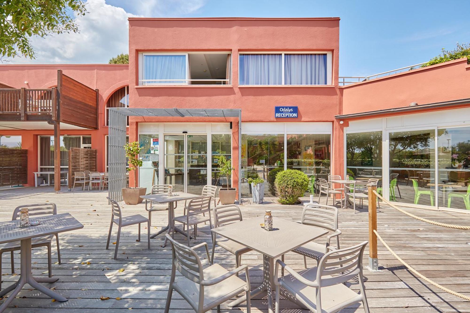 Residence Odalys Du Golfe Agde Eksteriør bilde