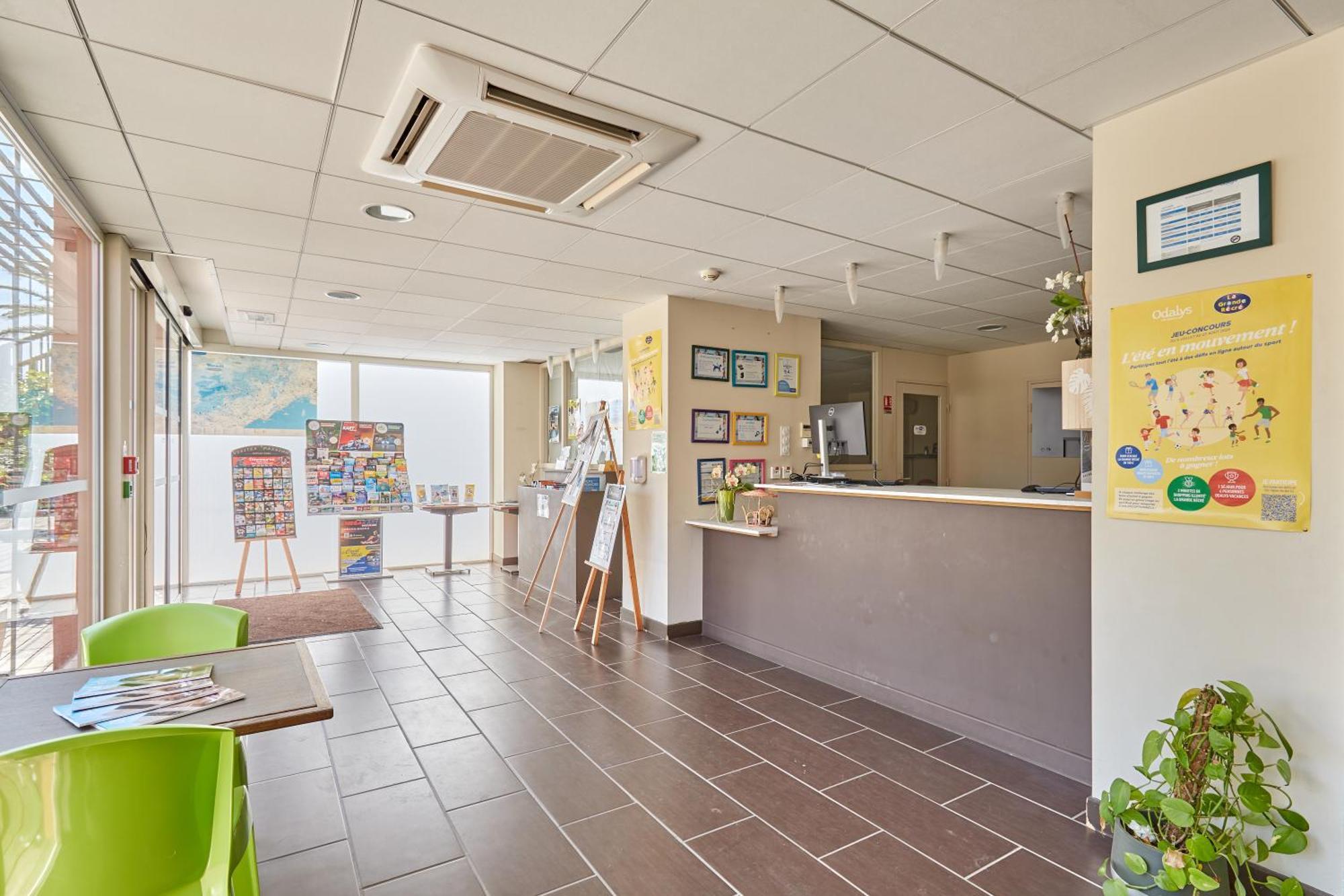 Residence Odalys Du Golfe Agde Eksteriør bilde